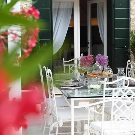Romantic Lägenhet Torri Del Benaco